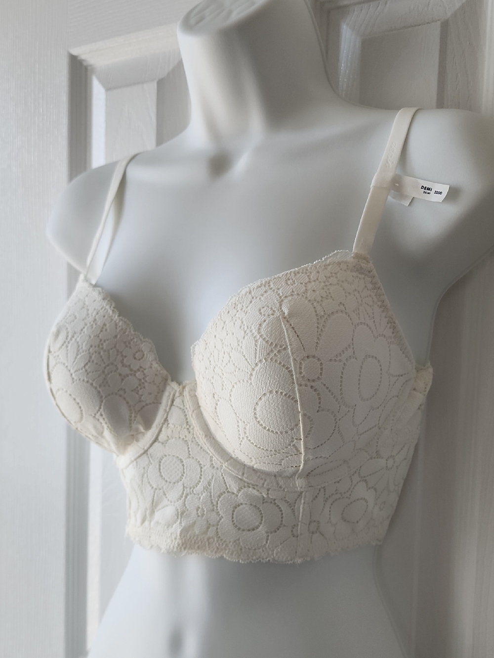 🆕️aerie White Lace Demi Bra with Longline Band